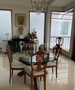 Rumah Vintage Asri Dan Sejuk di Dago Pakar 2