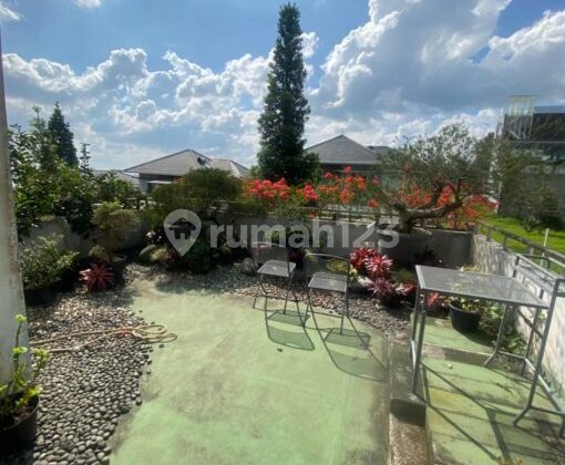 Rumah di Bukit Pakar Golf Resor Dago Pakar Bandung 2