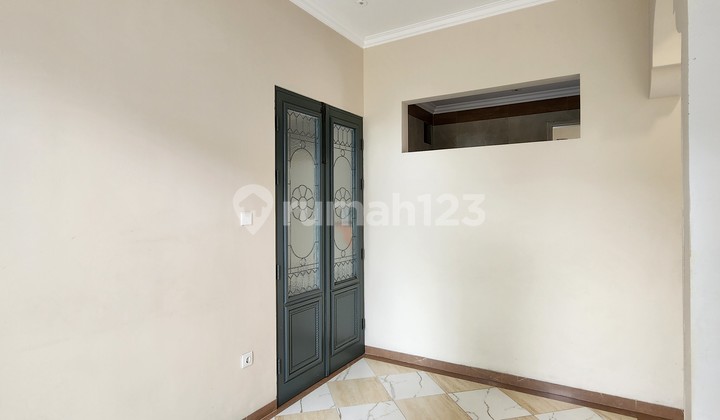 Hunian Mewah 2 Lantai Bergaya American Style | Turun Harga | Siap Huni