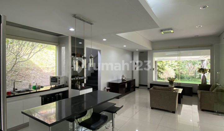 TERMURAH ! Rumah Mewah di Dago Giri Bandung