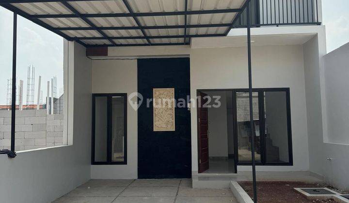 Dijual Rumah 2 Lantai Siap Pakai Bangunan Baru dalam Cluster Grand Malaka Resident Rorotan Jakarta 1