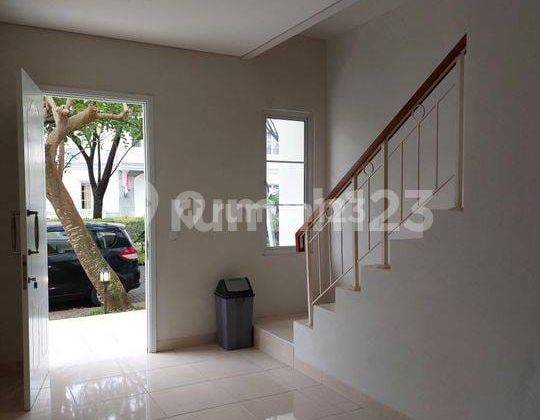 Rumah 2 Lantai Bagus di Vanya Park Azura Boulevard, Tangerang 2