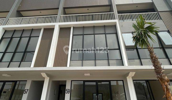 Disewakan Cepat Ruko 3 Lantai di Cendana Parc Karawaci, Tangerang 1