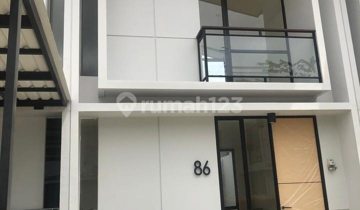 Ready to Occupancy, House, 2 Floors, Flood-Free in Cendana Cove Lippo Karawaci Ready to Occupancy, House, 2 Floors, Flood-Free in Cendana Cove Lippo Karawaci