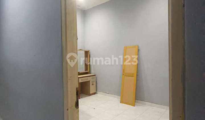 Dijual Rumah Siap Huni Lokasi: Palem Semi, Karawaci Tangerang 2