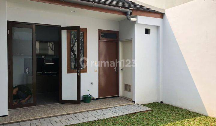 Dijual Dan Disewakan Rumah Cantik 2lt di The Green Bsd, Tangerang 2