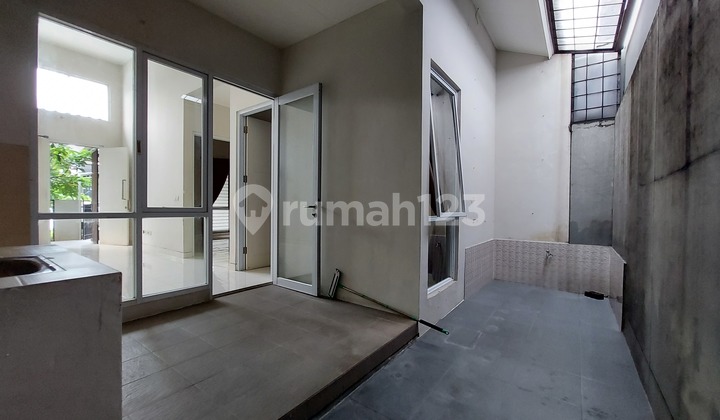 For Sale / For Rent 1-Story House in Viola Cluster, Banjar Wijaya 2