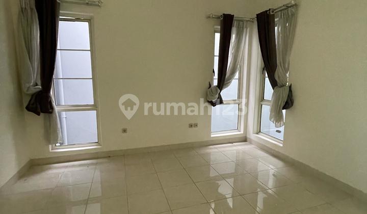 Turun Harga Dijual/Disewakan Rumah di Rolling Hills 2