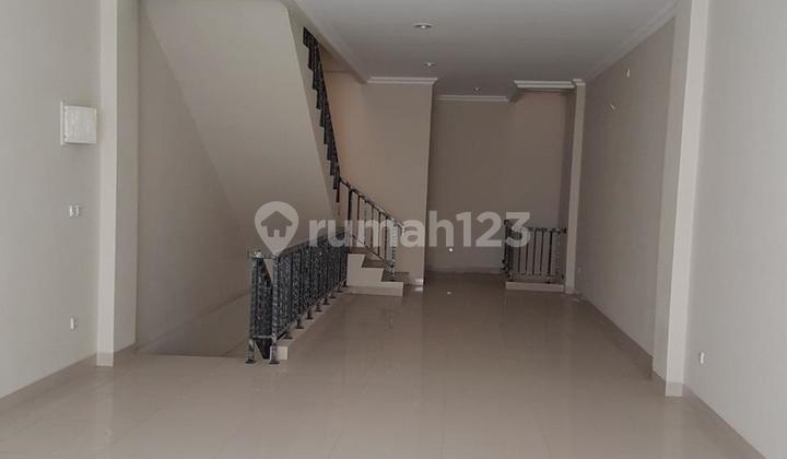 For Rent Ruko Crown Green Lake City LT 4.5X15 For Rent Ruko Crown Green Lake City LT 4.5X15