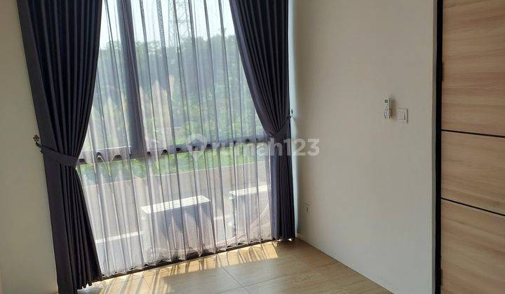 Wtr Rumah 2 Lantai Furnished di Cendana Cove Karawaci, Tangerang 2