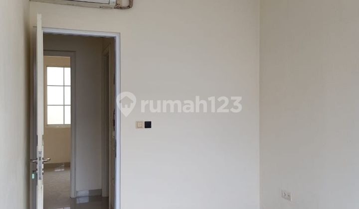 For Rent House in Green Lake City, Tangerang Cluster West Europe 2