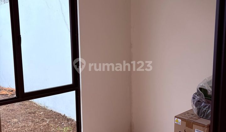 Bebas Banjir, Rumah, 2 Lantai, Siap Huni di Cendana Lipopo Karawaci 2