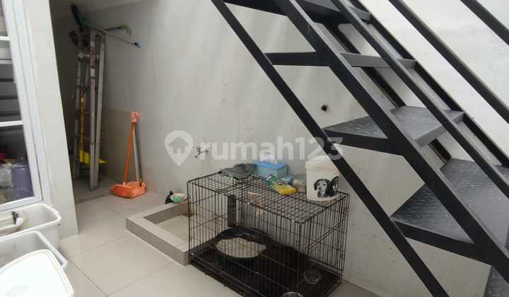 Dijual Rumah di Griyaloka, Bsd 2