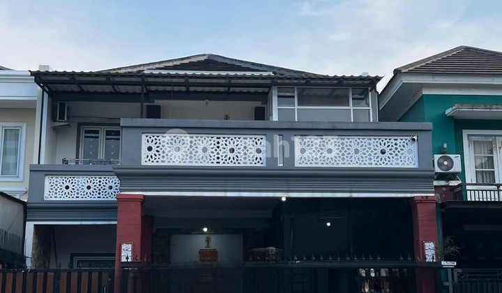 Jual Cepat Rumah Semi Furnished Rapi 2 Lantai di Jalan Boulevard Banjar Wijaya Tangerang