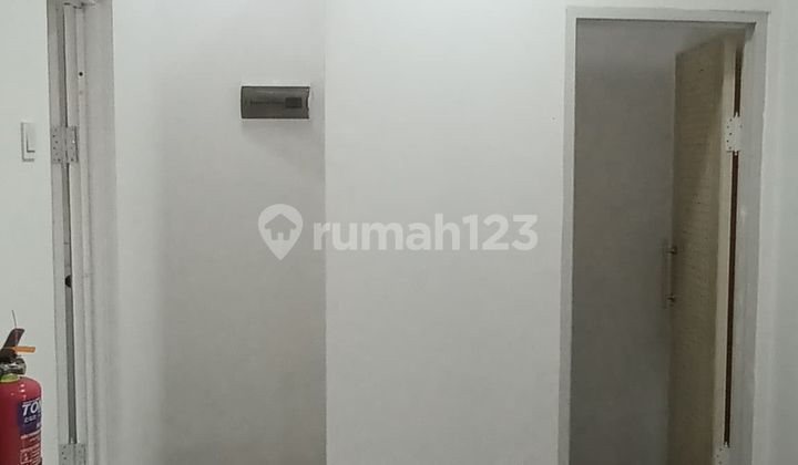 DISEWAKAN TERMURAH SE-KARAWACI RUKO THE HIVE PARC, LIPPO KARAWACI  2