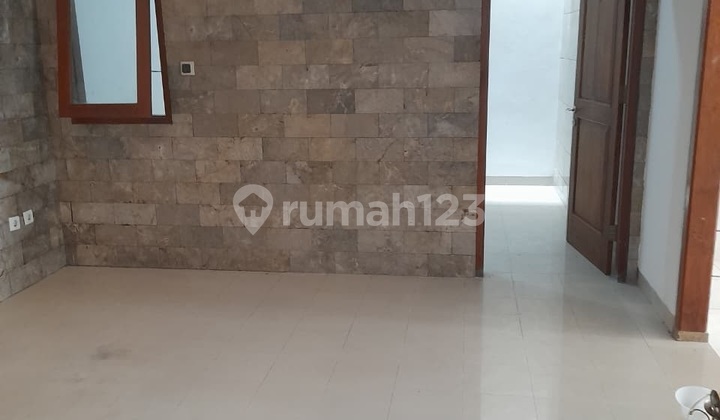 Dijual Rumah Siap Huni Harga Nego Sampai Deal Dikota Wisata 2