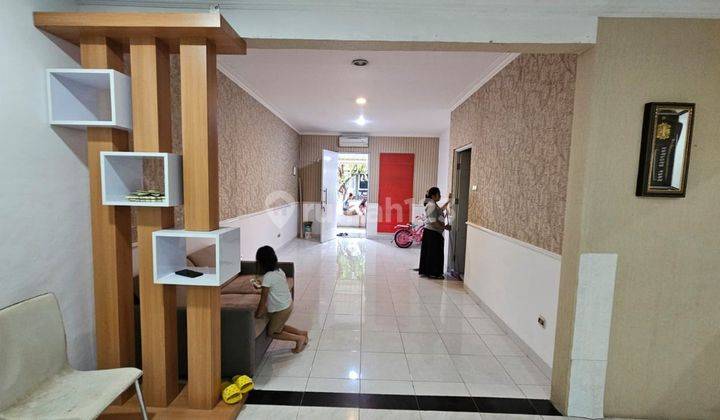 Rumah 2 lantai di cluster mewah harga di Kota Wisata siap huni 2