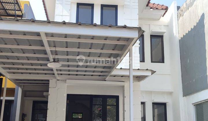 Rumah Cantik 2 Lantai Harga Menarik di Legenda Wisata  1