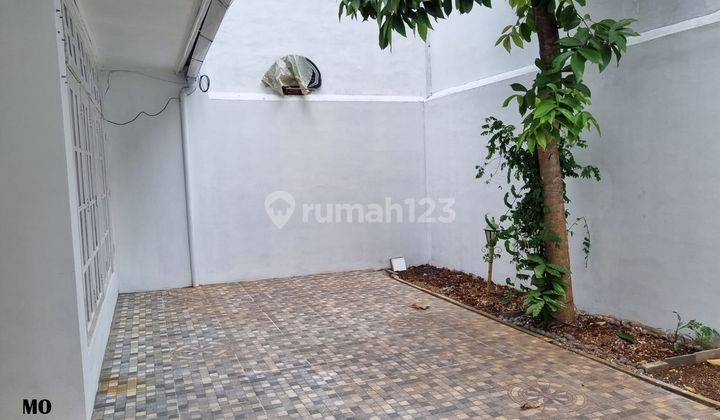 rumah bagus siap huni dijual nego sampai deal di legenda wisata  2