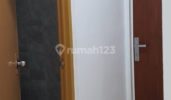 Rumah Kota Wisata 2 Lantai Bagus Minimalis Murah LT 200 LB 400 2