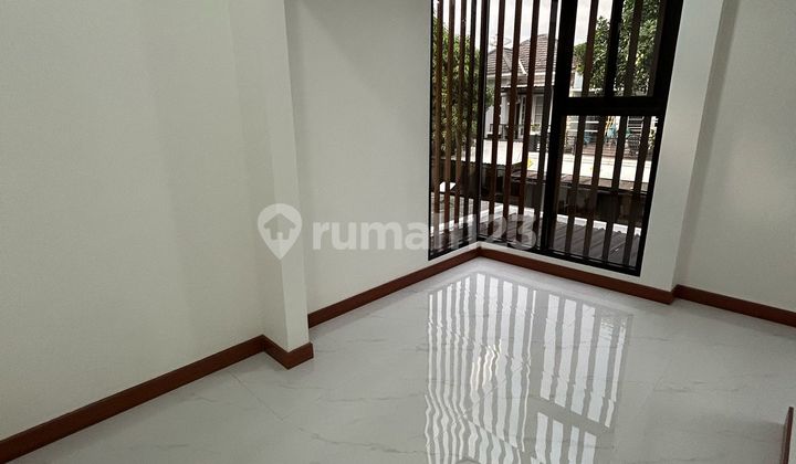 Rumah Bagus Baru Selesai Renovasi Total Dijual Cepat Rumah Bagus Baru Selesai Renovasi Total Dijual Cepat