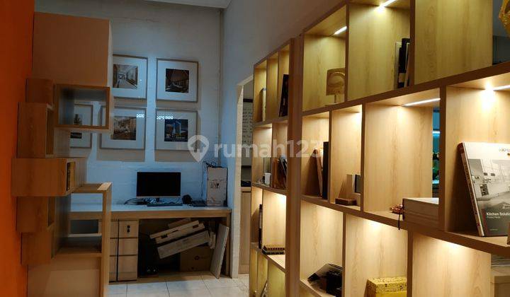 Di Jual Rumah Kantor Luas di Buaran, Serpong 4