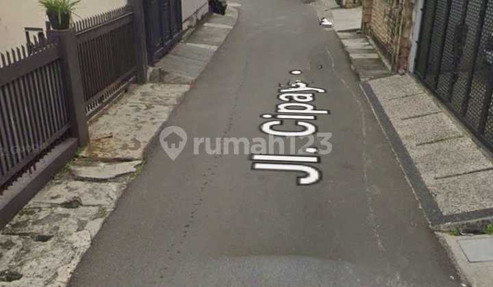 Rumah Lama Layak Huni Murah Area Senopati Cipayung Jakarta Selatan