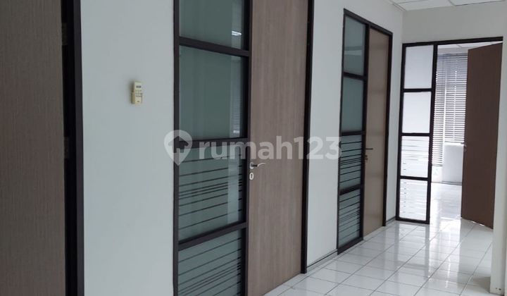 Ruko di Jl. Pelajat Tentara Grogol Utara Kebyoran Lama Jakarta Selatan. 150 m HGB Bagus Ruko di Jl. Pelajat Tentara Grogol Utara Kebyoran Lama Jakarta Selatan. 150 m HGB Bagus