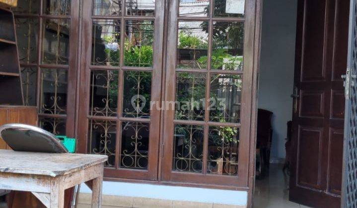 Rumah di Jl. Sambas Kebayoran Baru Jakarta Selatan. SHM Bagus Barat 1