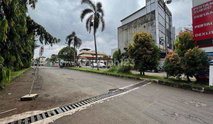 Tanah di Jln. Mampang Jaksel. 5781 SHM m² 2
