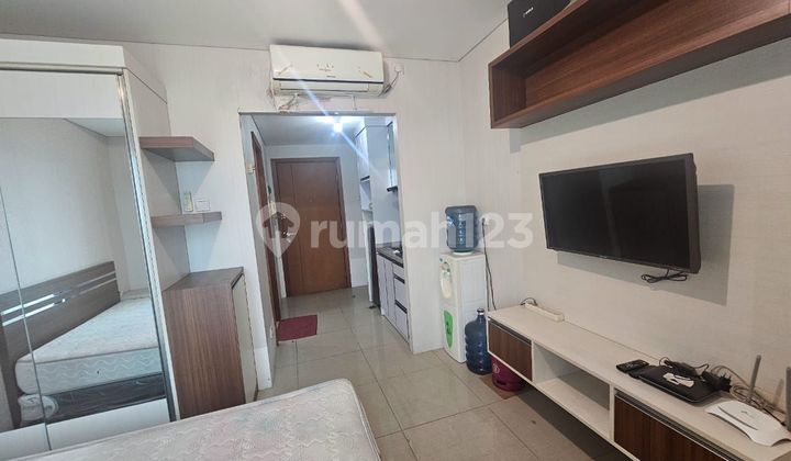 Apartemen Woodland Park Residence Bagus Semi Furnished 2