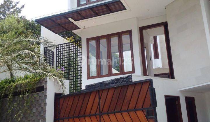 Rumah TURUN HARGA di Jalan Pondok Indah Jaksel. SHM Bagus 2