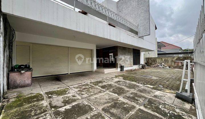 Rumah di Jln. Dharmawangsa Kebyorn Bru Jaksel. SHM Bagus 2