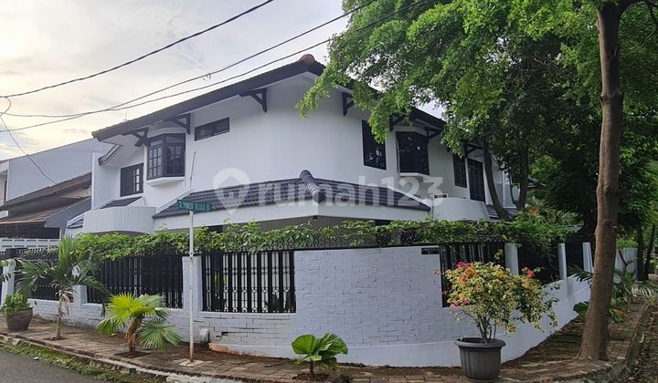 Rumah Dijual Pondok Hijau 2 Lantai Shm Bagus