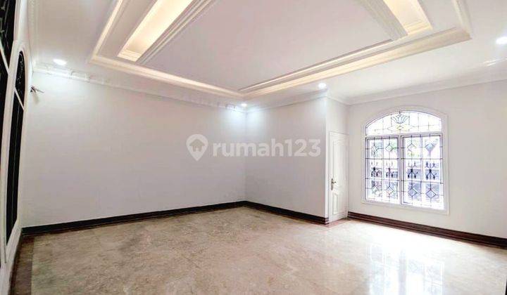 Rumah Mewah Menteng 2 Lantai Shm Bagus 2