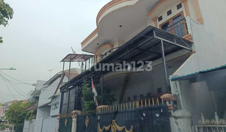 Rumah Siap Huni Di Rawamangun . Harga Terjangkau. 2