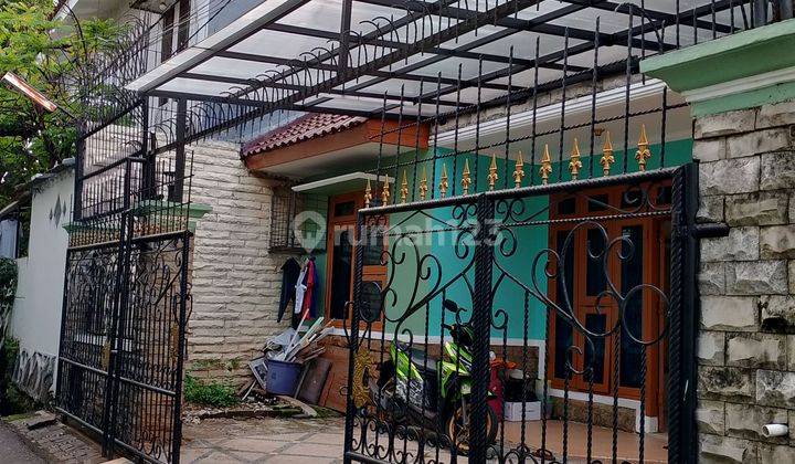 Dijual Rumah Bagus 2 lantai di Rawamangun  2