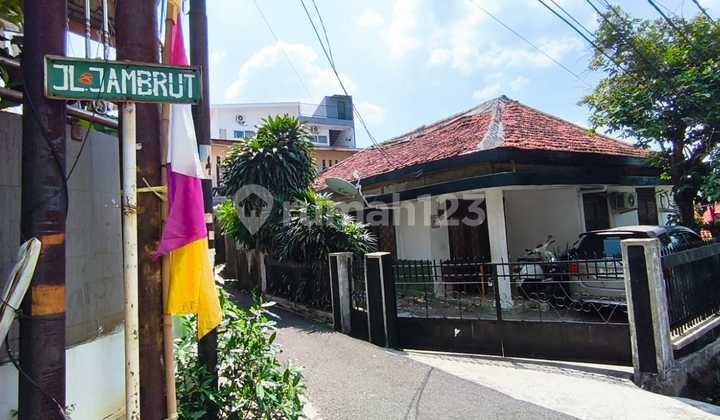Rumah Hook Murah Di Jatinegara Jakarta Timur 2
