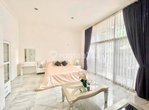 Rumah Mewah Ada Kolam Renang di Permata Hijau, Kebayoran Lama, Jakarta Selatan 6