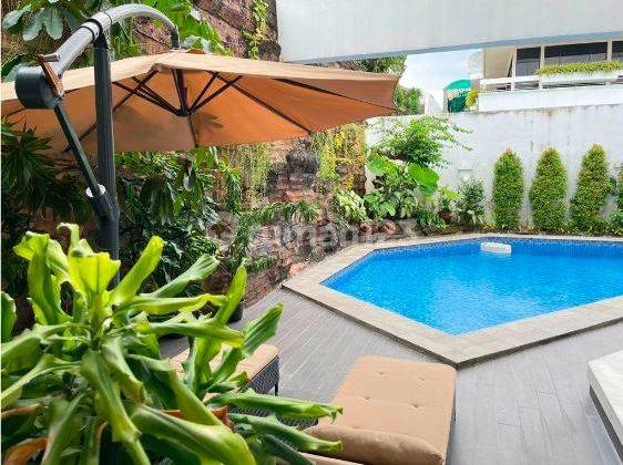 Rumah Mewah Ada Kolam Renang di Permata Hijau, Kebayoran Lama, Jakarta Selatan 11