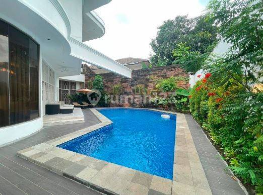 Rumah Mewah Ada Kolam Renang di Permata Hijau, Kebayoran Lama, Jakarta Selatan 13