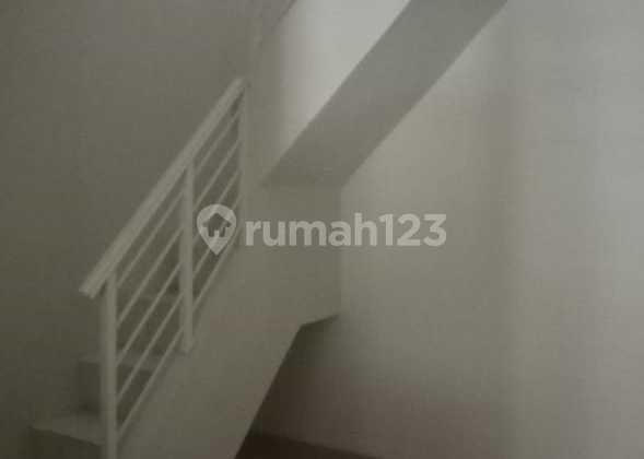 For Sale, Beautiful Legendary Wisata Cibubur House with SHM (Certificate of Ownership) 2