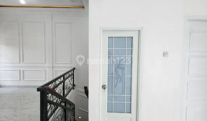 Rumah 2 Lantai Bagus di 8 Ilir, Palembang 10