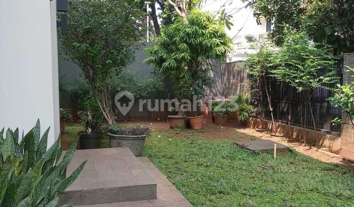 Dijual Rumah Mewah 2 Lantai Di Kebayoran Baru Jaksel