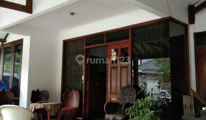 Rumah siap huni di lokasi nyaman dan tenang area taman Cilandak jaksel 2