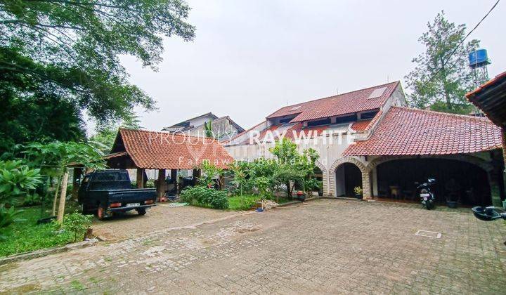 Rumah gaya country di jalan margasatwa barat raya dekat ragunan jaksel 2