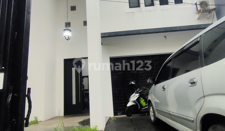 For Rent Luxurious 2-Story House Suitable for Office in Elite Cilandak Neighborhood 2