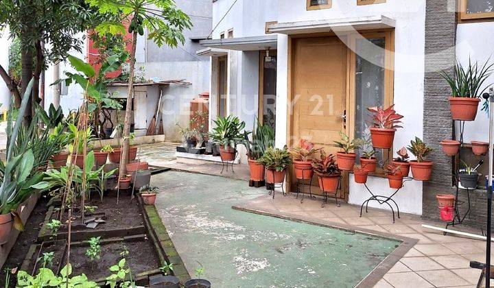 Rumah 2 Lt Di Sayap Cikajang Antapani, Fasum Lengkap Nyaman 1