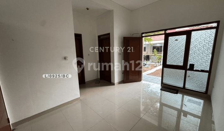 Rumah Lingkungan Asri Dan Strategis Dekat Summarecon Bandung Rumah Lingkungan Asri Dan Strategis Dekat Summarecon Bandung