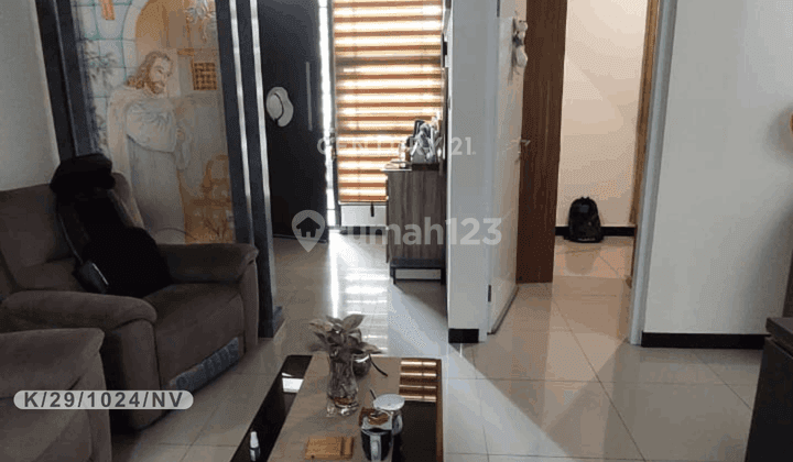 Rumah 2 Lantai Full Furnished Di Taman Kopo Indah 5 Bandung 1